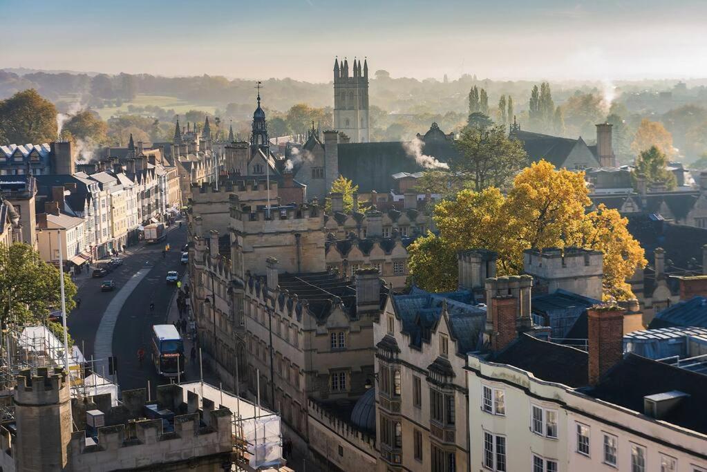 Modern 2-Bed Apartment With Balcony, Close To Oxford City Centre With Free Parking Exterior foto
