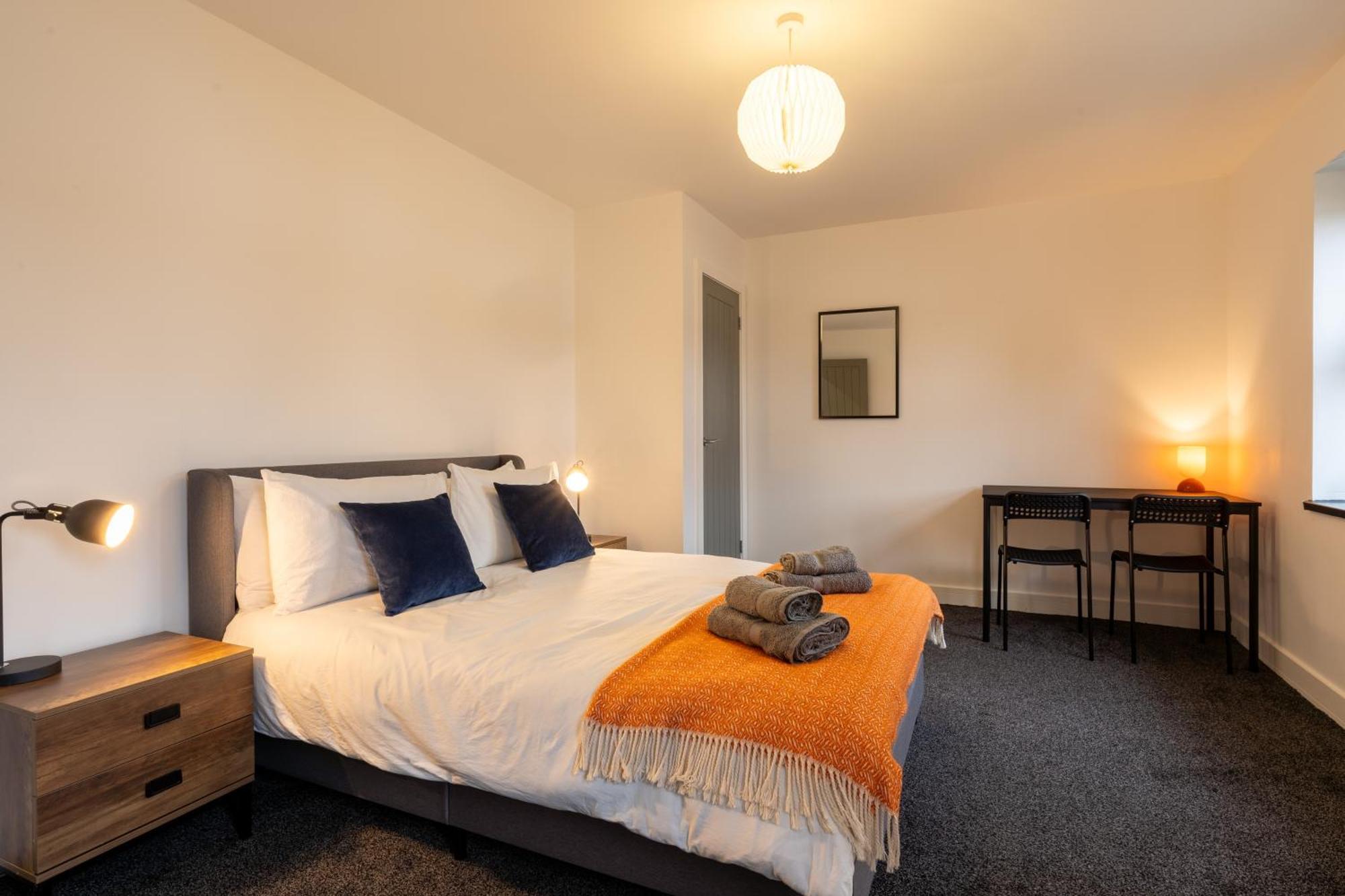 Modern 2-Bed Apartment With Balcony, Close To Oxford City Centre With Free Parking Exterior foto