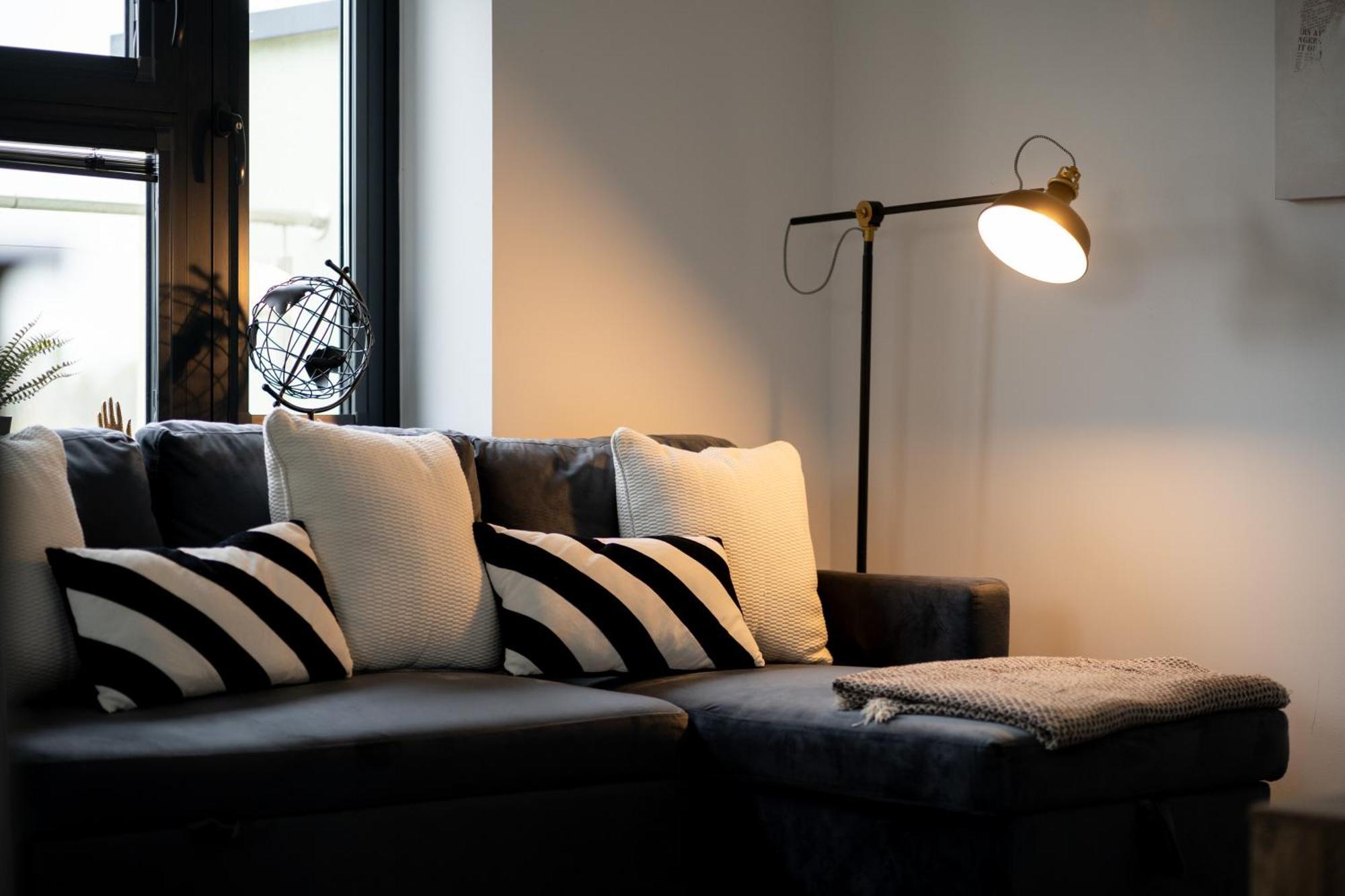 Modern 2-Bed Apartment With Balcony, Close To Oxford City Centre With Free Parking Exterior foto